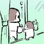 テラスの植物に水やりするぷにおとその様子を窓越しに眺めるぷにみのサムネ